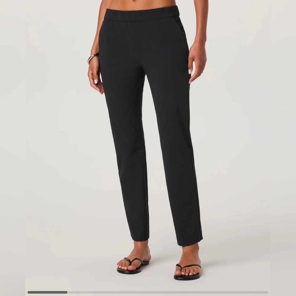 Vuori Miles Ankle Pants Size M BLACK
